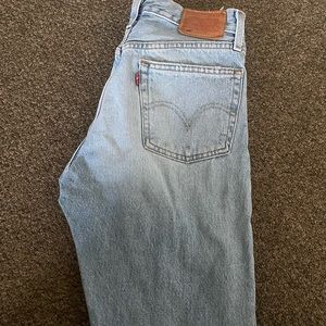 Women’s 501 Levi Jeans